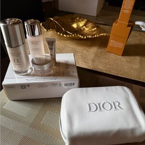 Dior Capture Totale Skincare Set with White Pouch